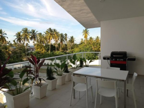 New and modern apartment 80 meters from the beach
